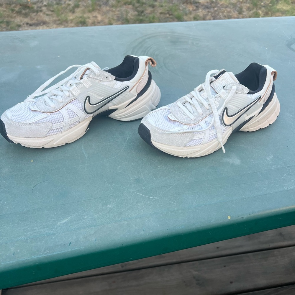 Nike White, Black, & Silver Athletic Sneakers